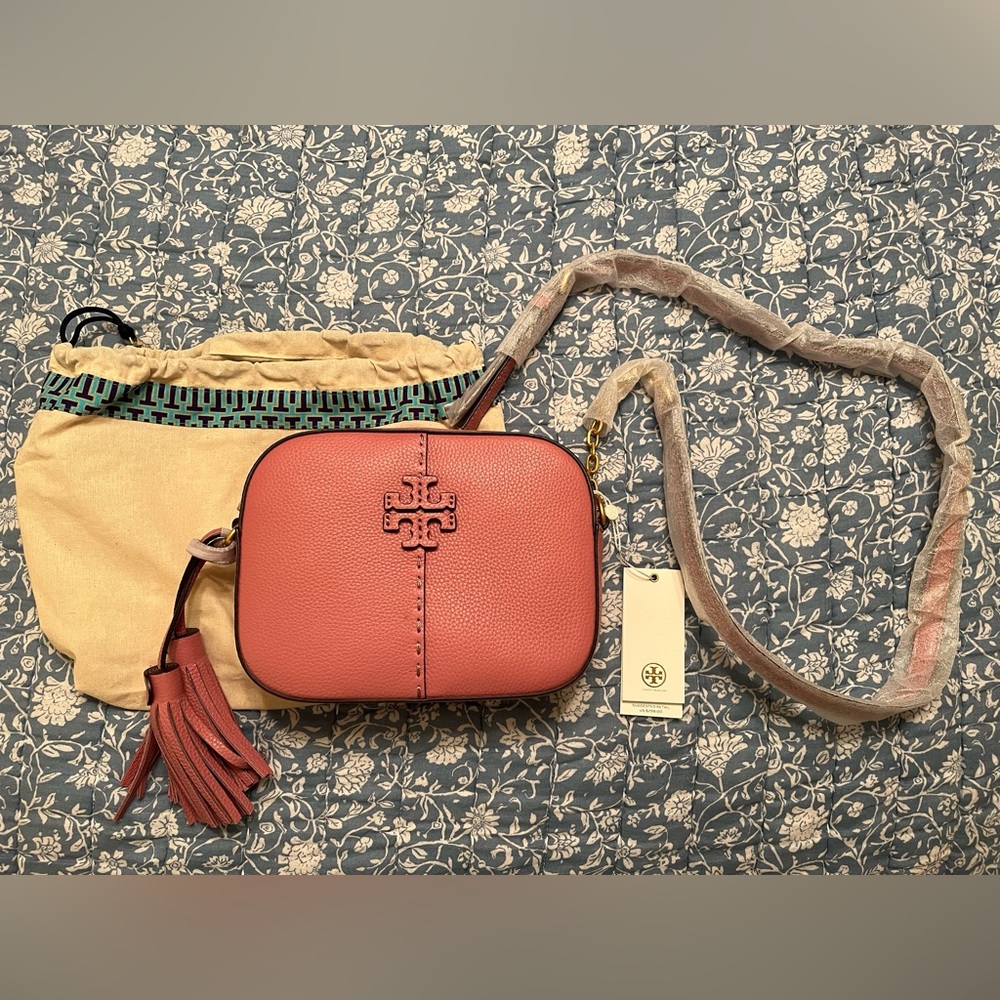 NWT Tory Burch McGraw Camera Bag Pink Magnolia